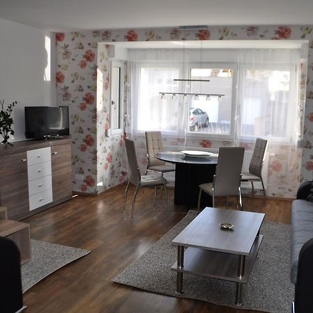 Ferienwohnungen Haus Sauer Offenheim Exteriör bild